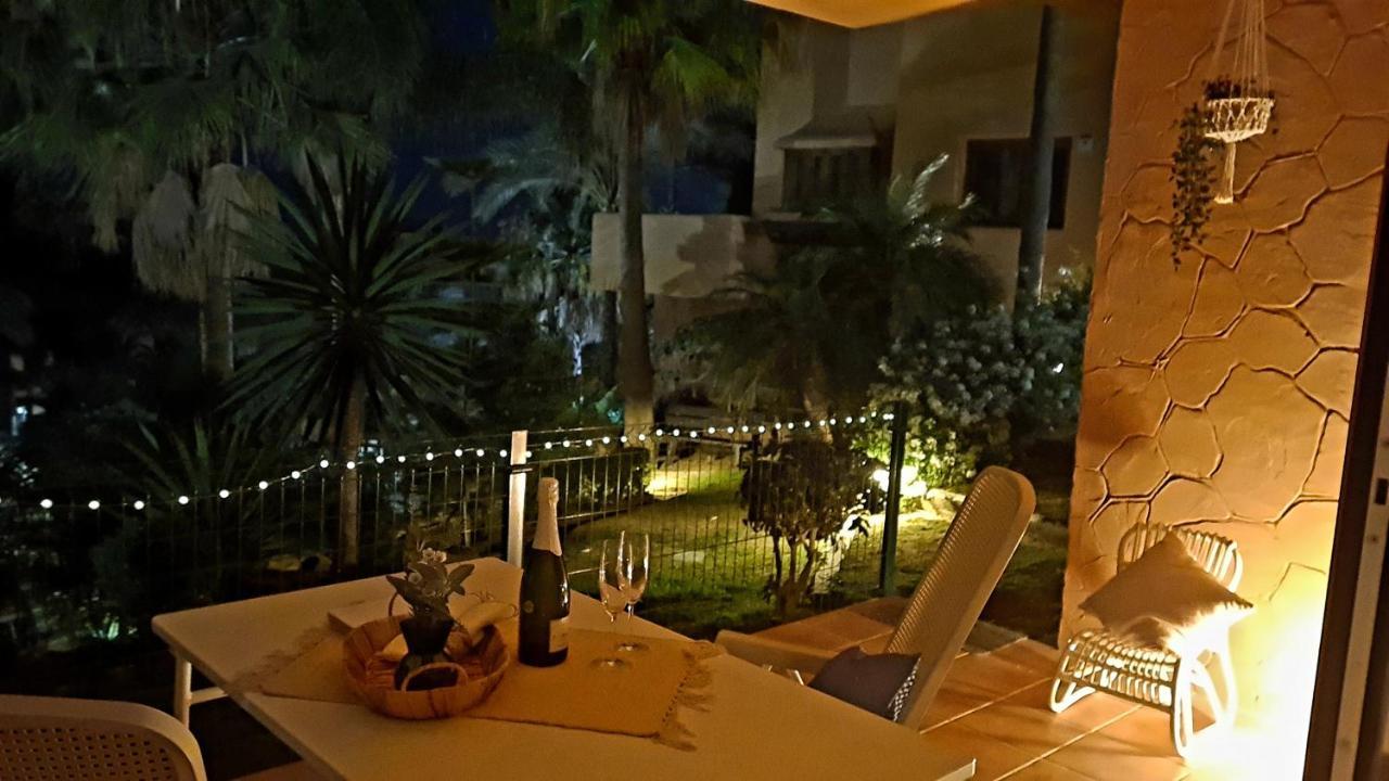 Garden Suite Beach & Relax Sitio de Calahonda Eksteriør bilde